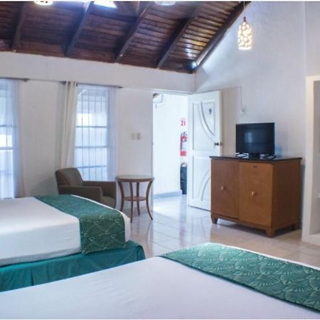 Hotel Central Station Tulum Exterior photo